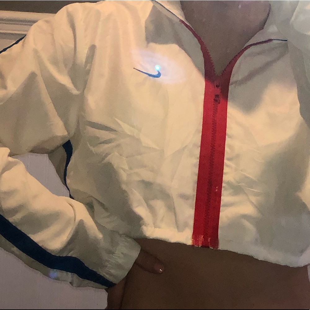 iamkoko•la vintage NIKE cropped zip up!!❤️💙⚡️ - Picture 5 of 5